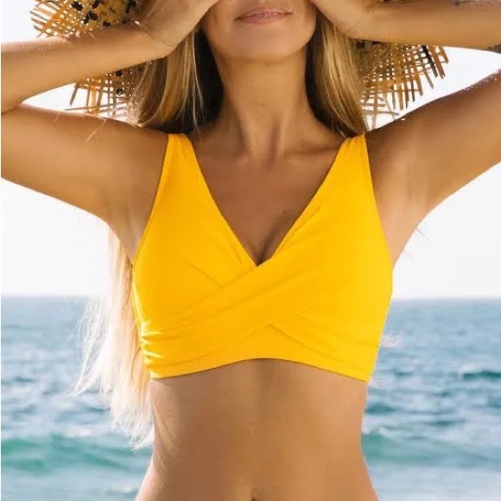♥️SaLe♥️☀️☀️NeW! CupShe Bright Yellow Bikini Top!☀️☀️